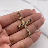 Dije Cruz Clavo 3.85gr / 4.7cm / Circones Blancos Negros Oro Amarillo 18K $