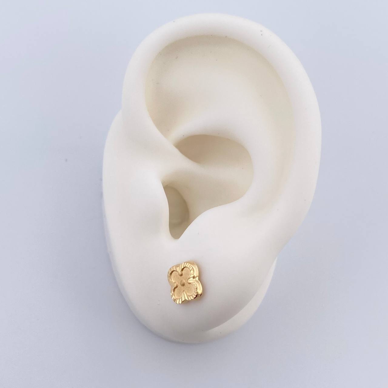 Topos Trebol 1.15gr / Oro 18K $