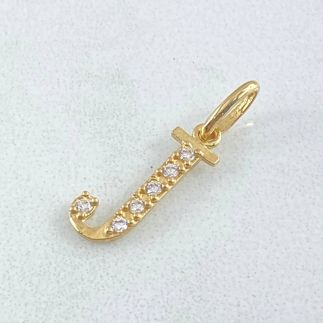 Dije Letra J Silueta 0.6gr / 2cm / Oro 18K
