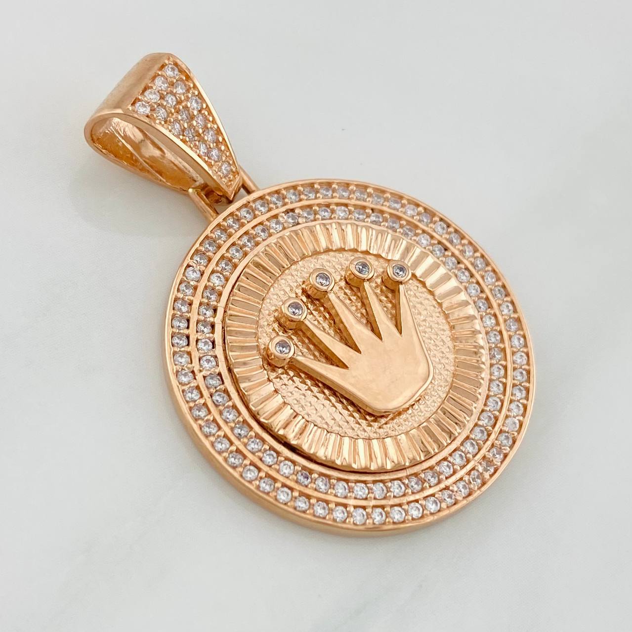 Dije Corona 7.15g / 3.7cm Oro Rosa 18K