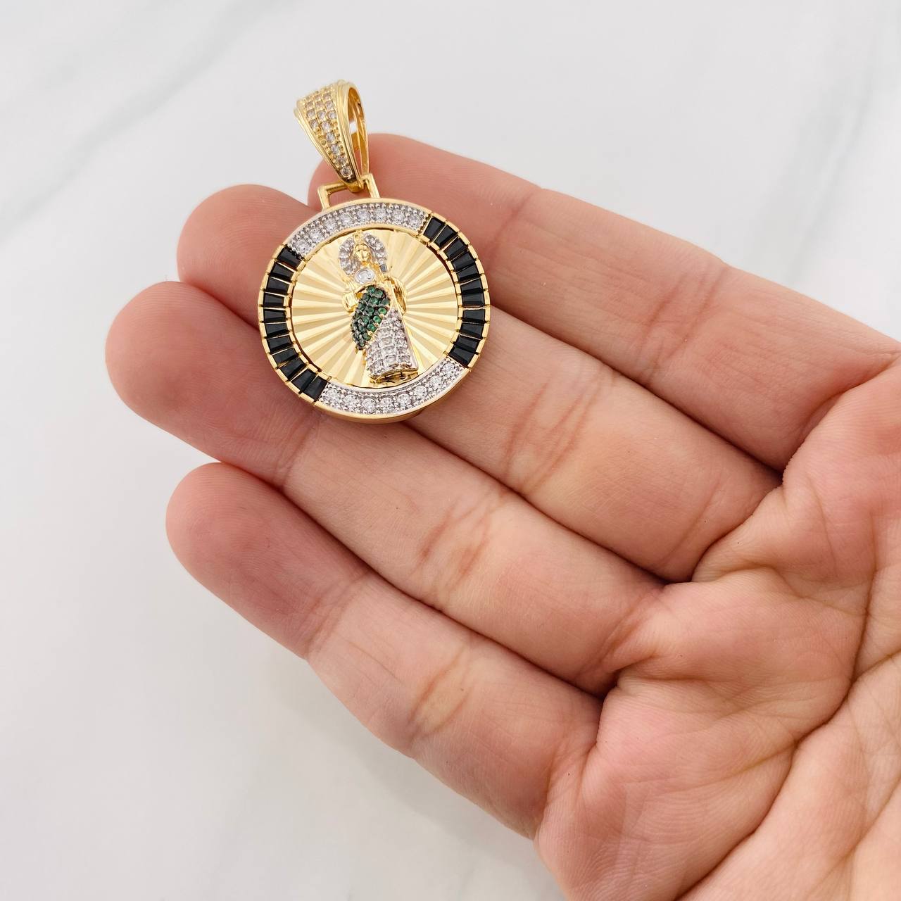 Dije San Judas Tadeo 6.65g / 3.6cm Tres Oros 18K