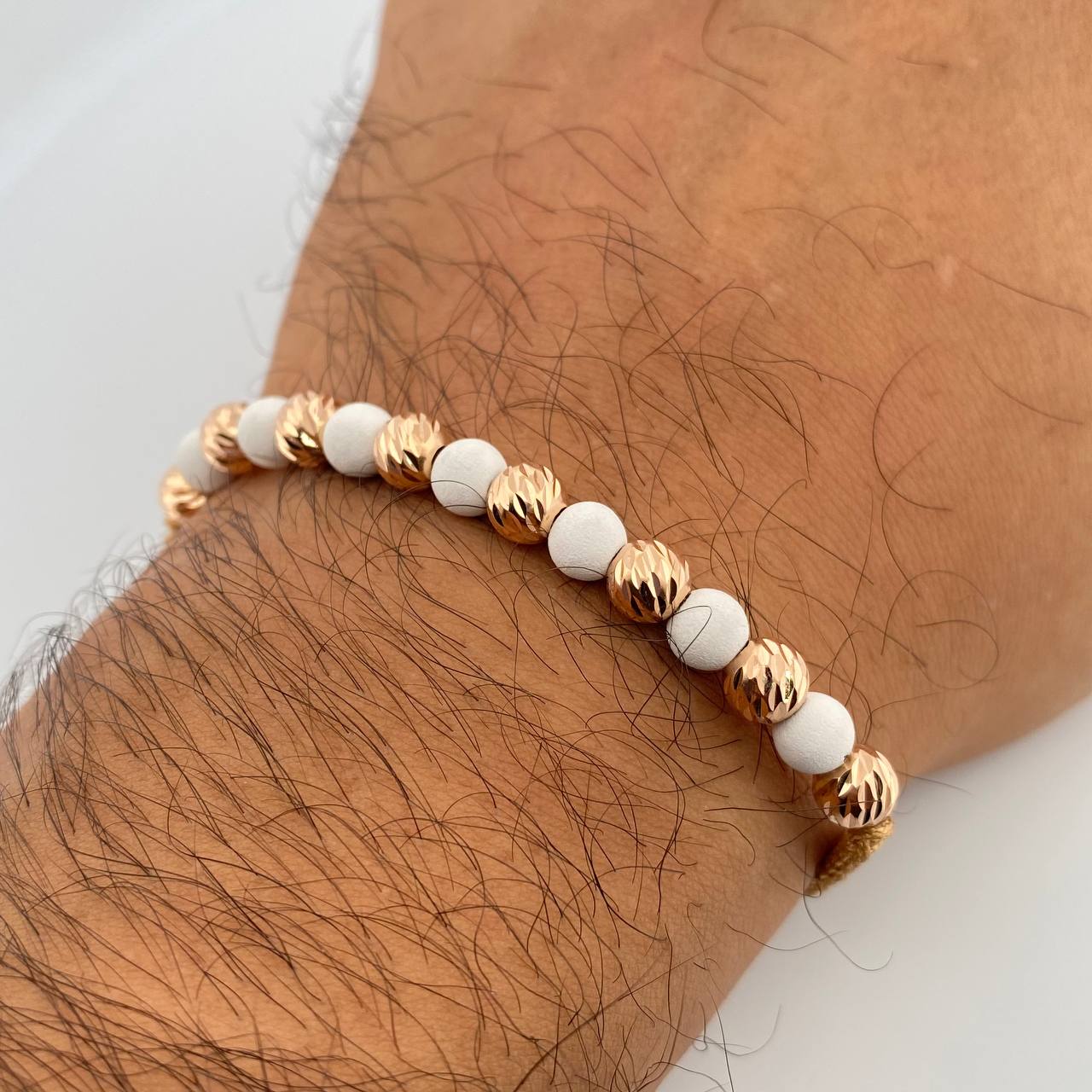 Pulsera Beige Bolas 1.6gr / Oro 18K &