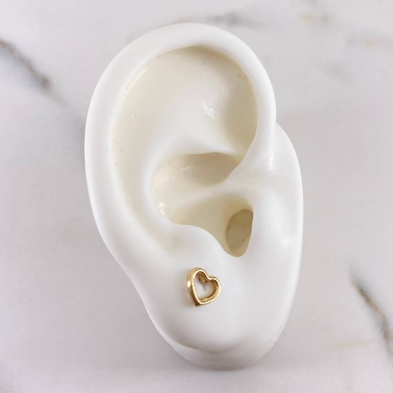 Topos Corazon Silueta 0.5gr / Liso Oro Amarillo 18K $