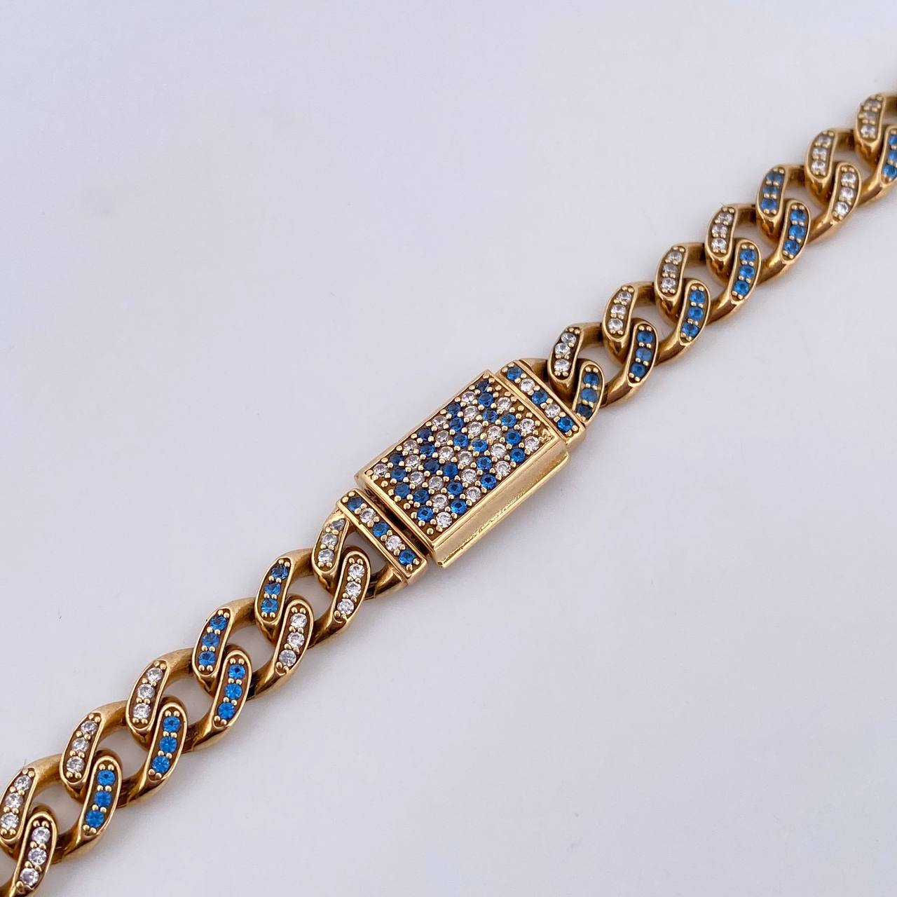 Cadena Cubana 47.1gr / 60.5cm / 7.5mm Broche Cajon Circones Azules Blancos Oro Amarillo Nac.Esp. 18K &