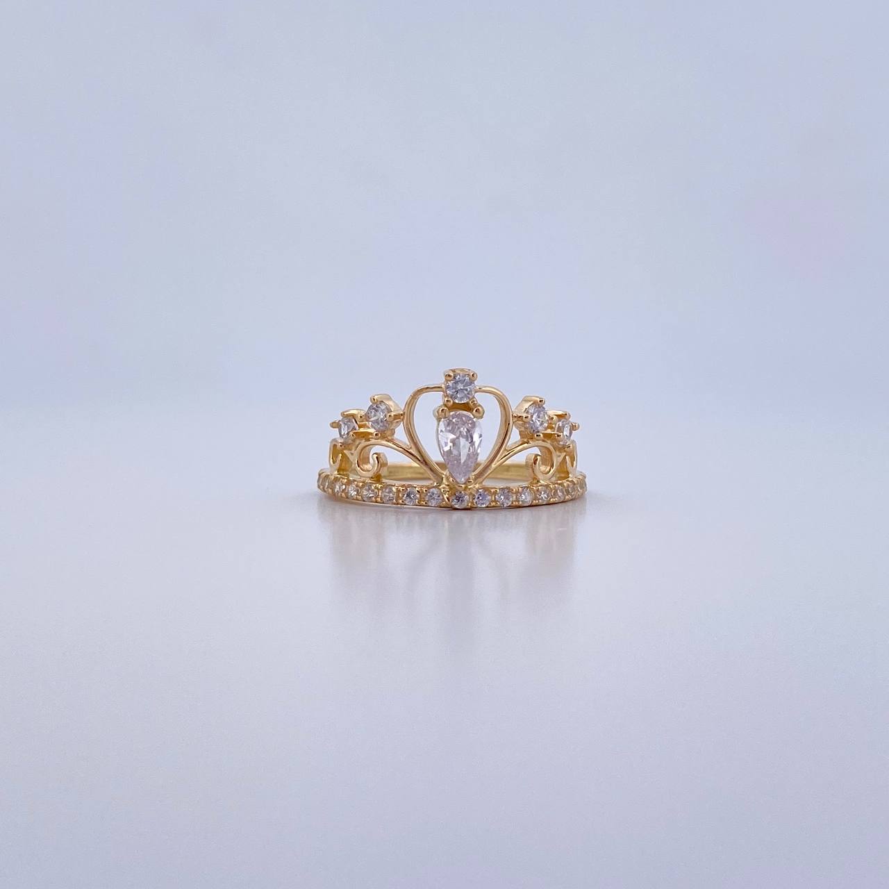 Anillo Corona 2.3gr / T5 1/2 / Circones Blancos Oro Amarillo 18K &