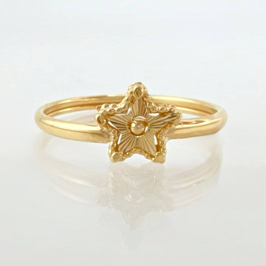 Anillo Estrella Diamantada 1.05gr / T7 1/4 / Oro Amarillo 18K