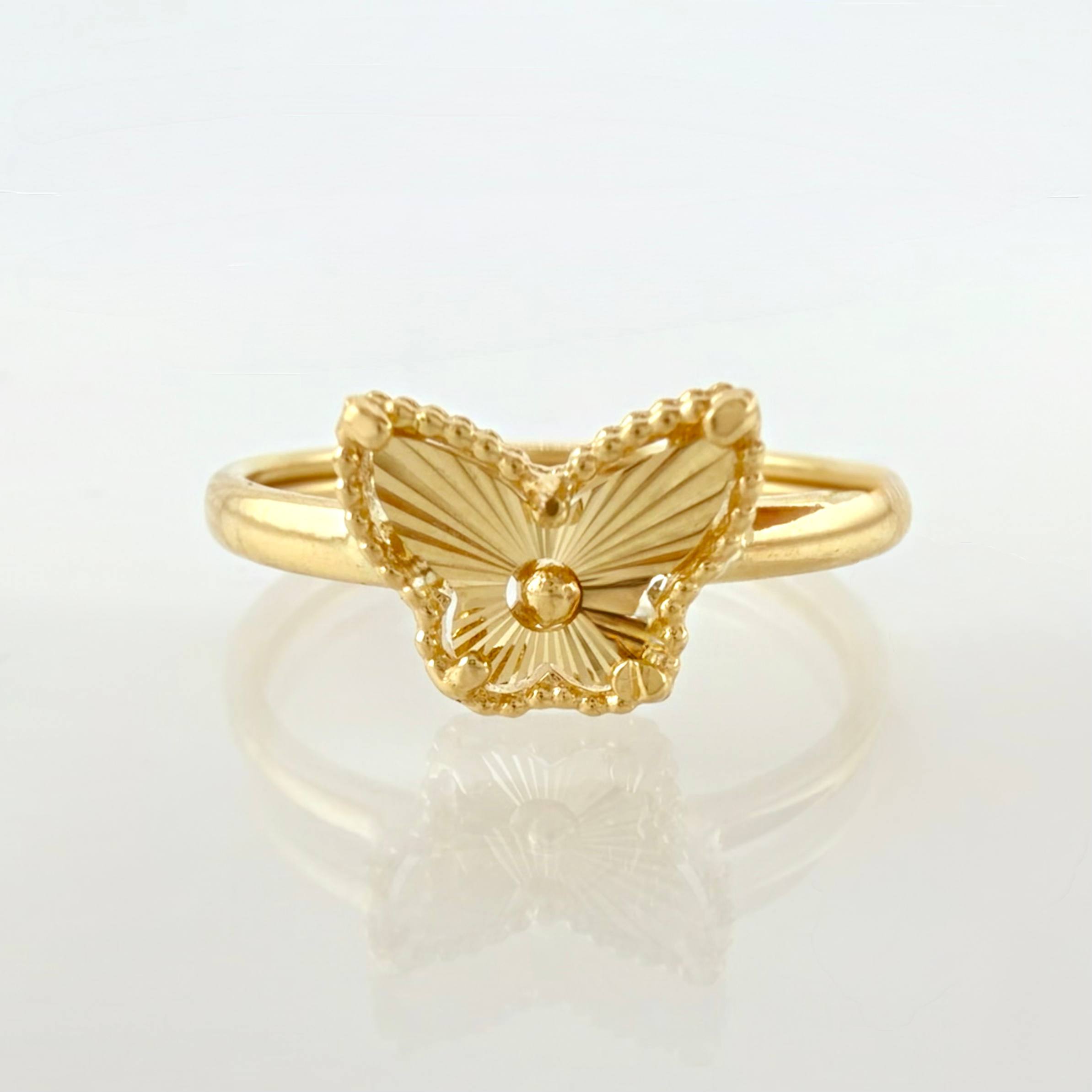 Anillo Mariposa Diamantada 1.05gr / T5 3/4 / Oro Amarillo 18K