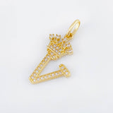 Dije Corona Letra V 1.7g / 2.6cm Oro Amarillo 18K