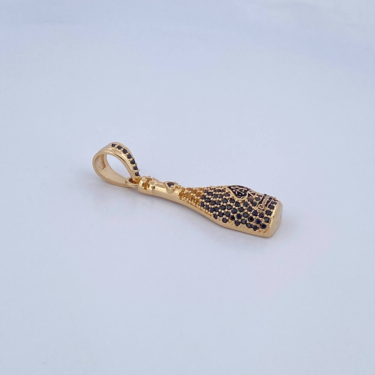 Dije Botella 4.2gr / 3.7cm / Circones Negros Amarillos Oro Amarillo 18K &