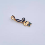 Dije Conejo 2.35gr / 3cm / Circones Negros Verdes  Dos Oros Negro Amarillo 18K &