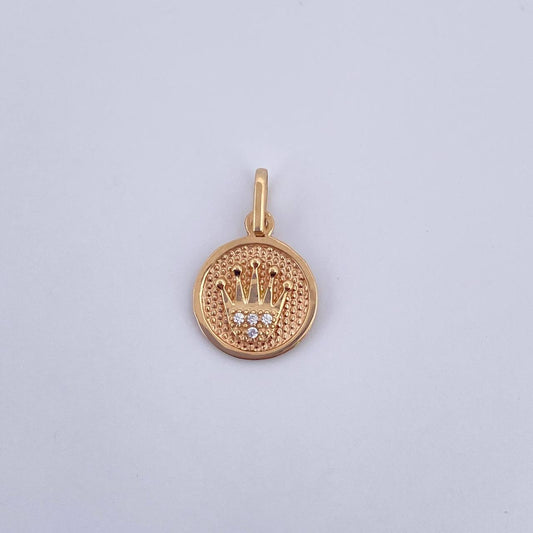 Dije Medalla Corona RX 0.95gr / 1.8cm / Circones Blancos Oro Amarillo 18K &