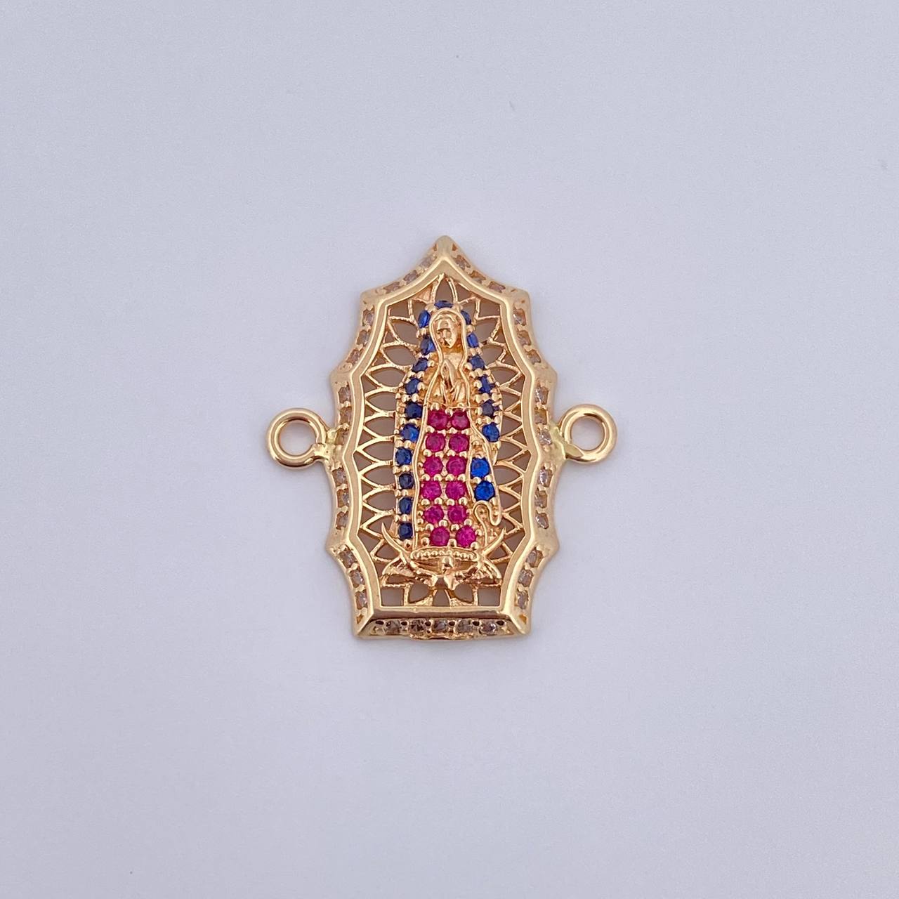 Herraje Virgen Guadalupe 2.9gr / 2.3cm / Circones Fucsias Azules Blancos Oro Amarillo 18K &