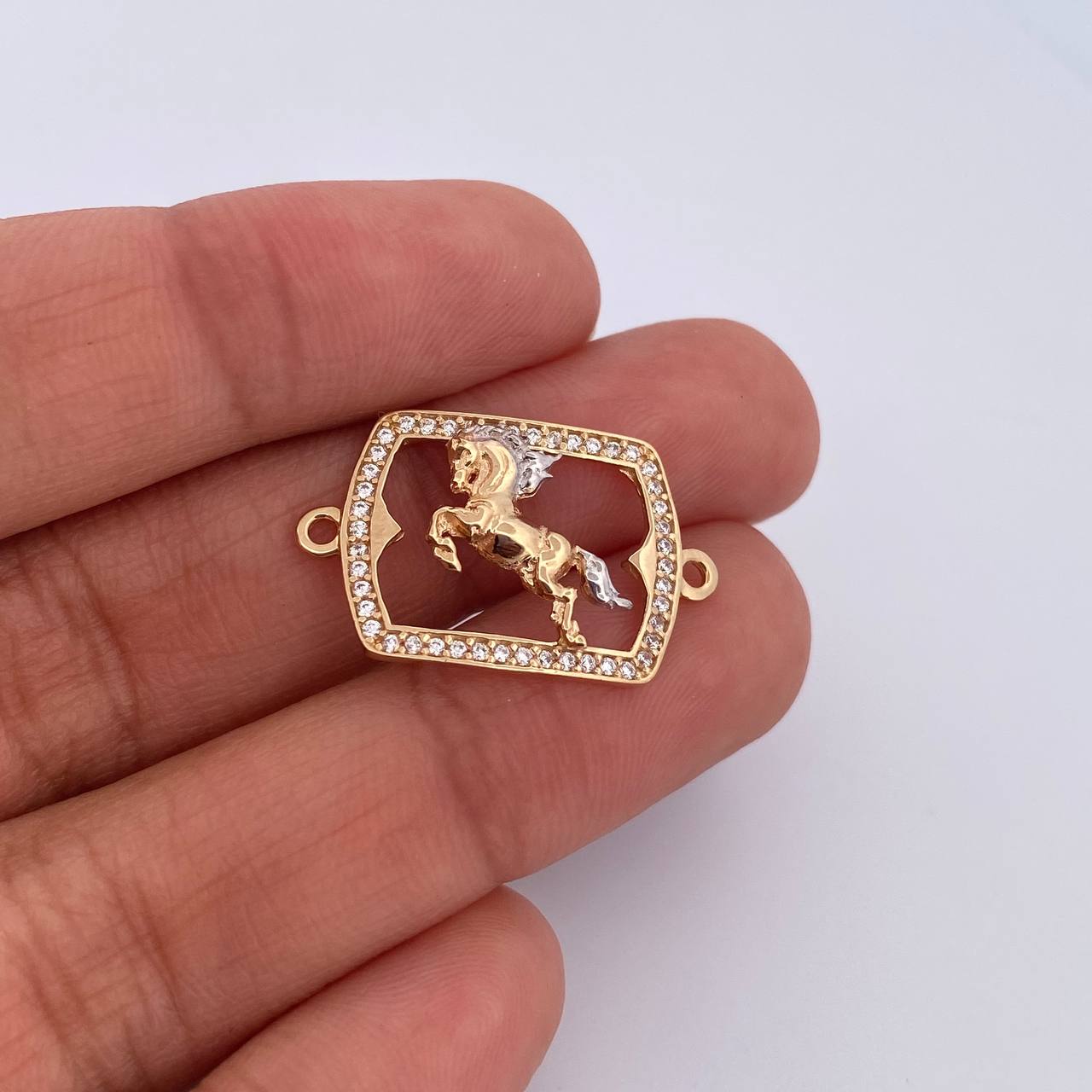 Herraje Caballo 2gr / 2.5cm / Circones Blancos Dos Oros Amarillo Blanco 18K &