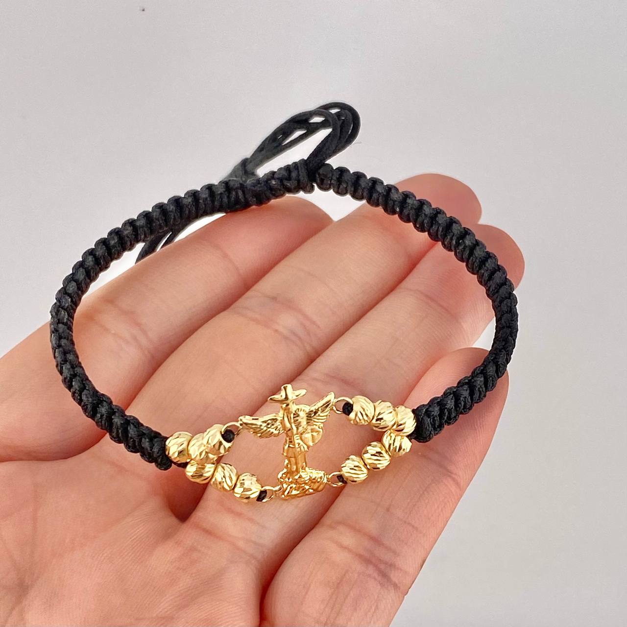 Pulsera Tejida Negra San Miguel Arcángel Bolas Diamantadas Oro Amarillo 18K
