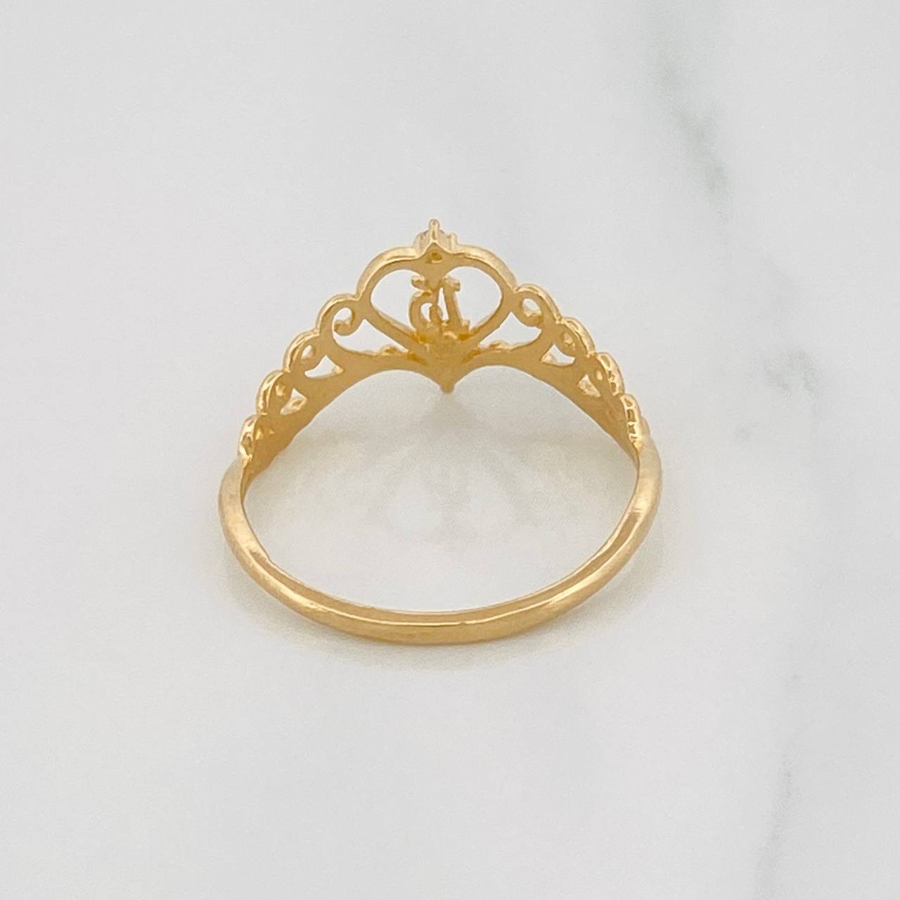 Anillo Corona 15´s 1.55g / T6 3/4 Oro Amarillo 18K