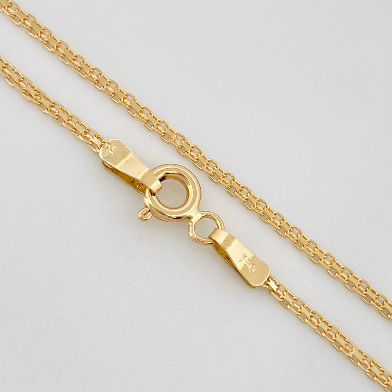 Cadena China 3.1g / 60cm / 1.3mm Oro Amarillo 18K