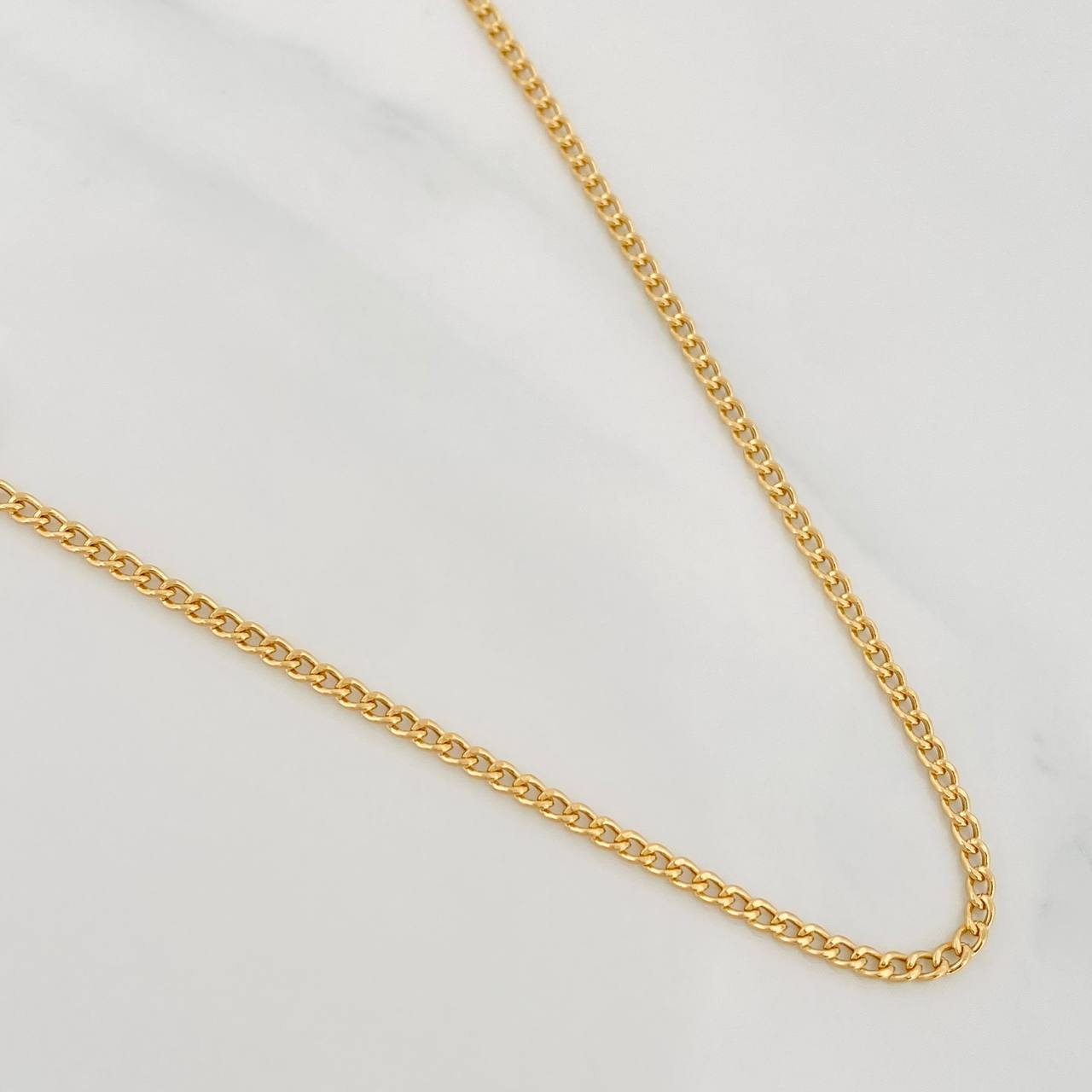 Cadena Cubana 2.5g / 50cm / 1.7mm Oro Amarillo 18K