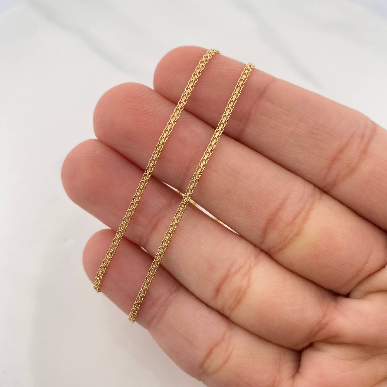 Cadena China 3.3g / 60cm / 1.5mm Oro Amarillo 18K