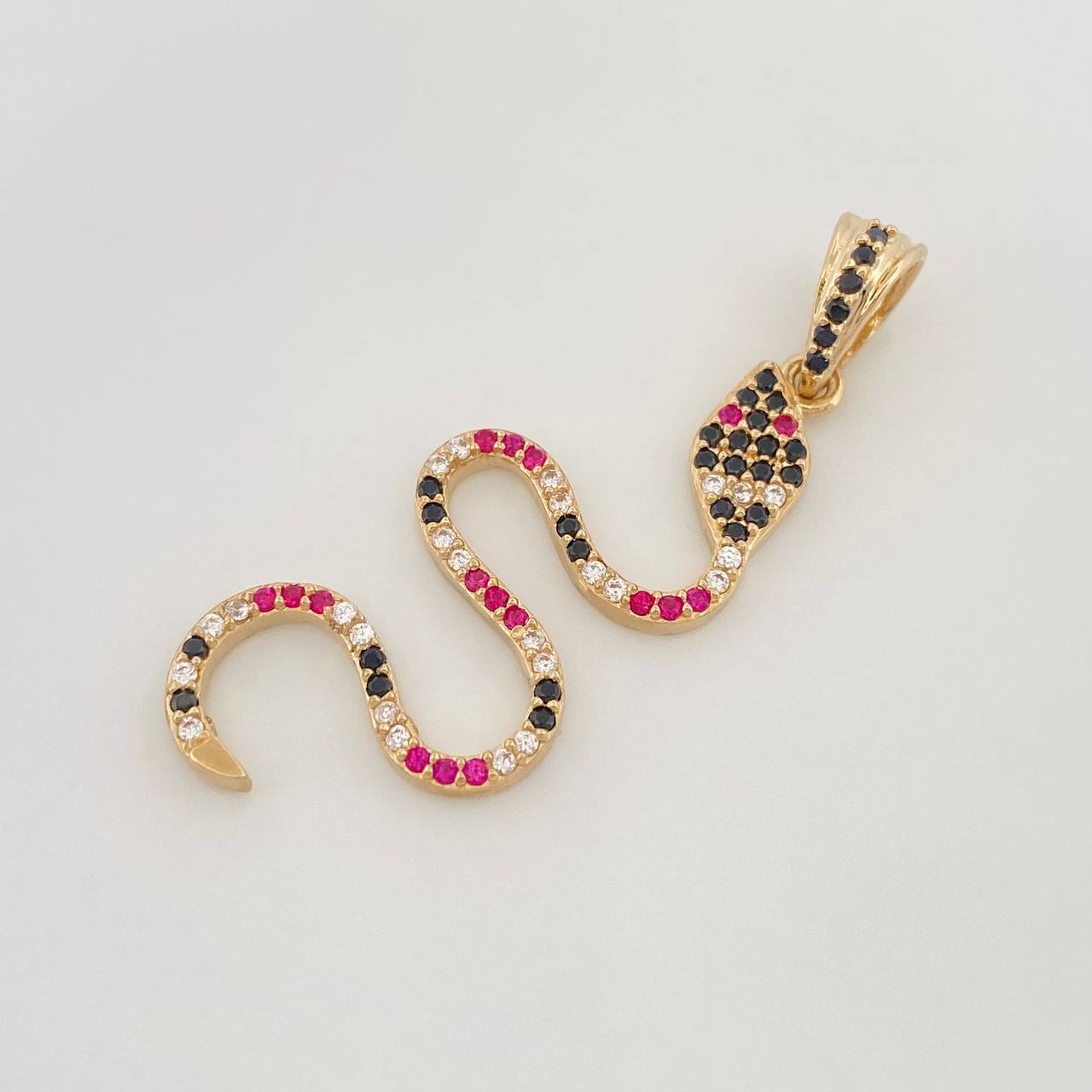 Dije Serpiente 2.15g / 3.8cm Oro Amarillo 18K
