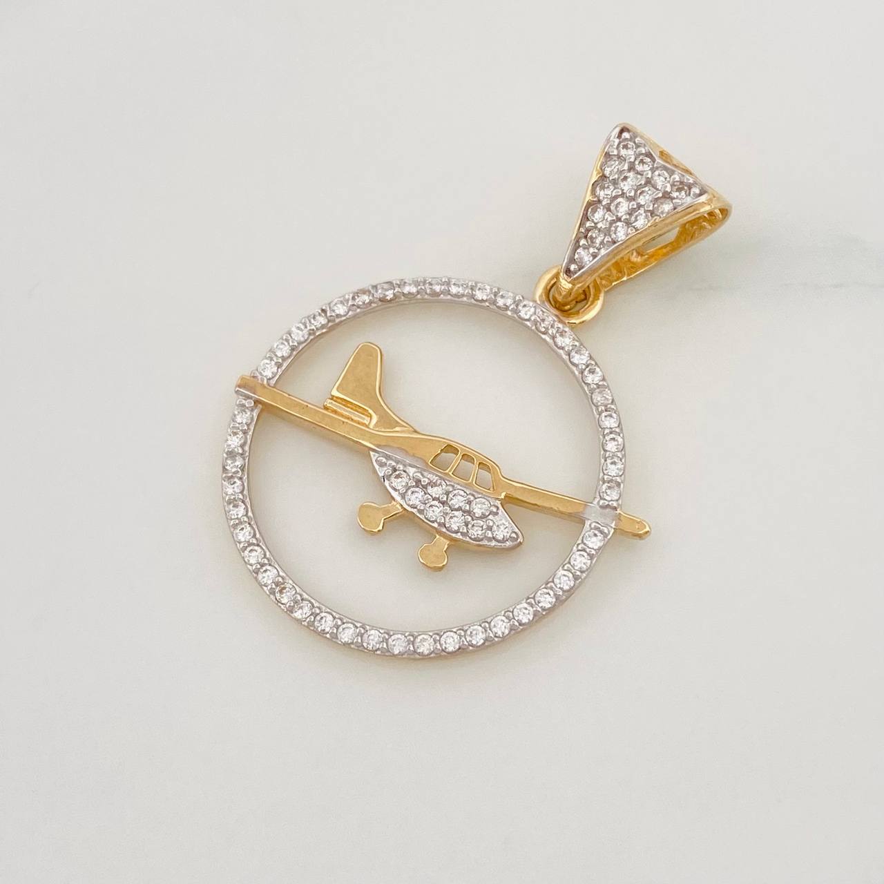 Dije Avioneta 2.6g / 3cm Dos Oros Amarillo Blanco 18K