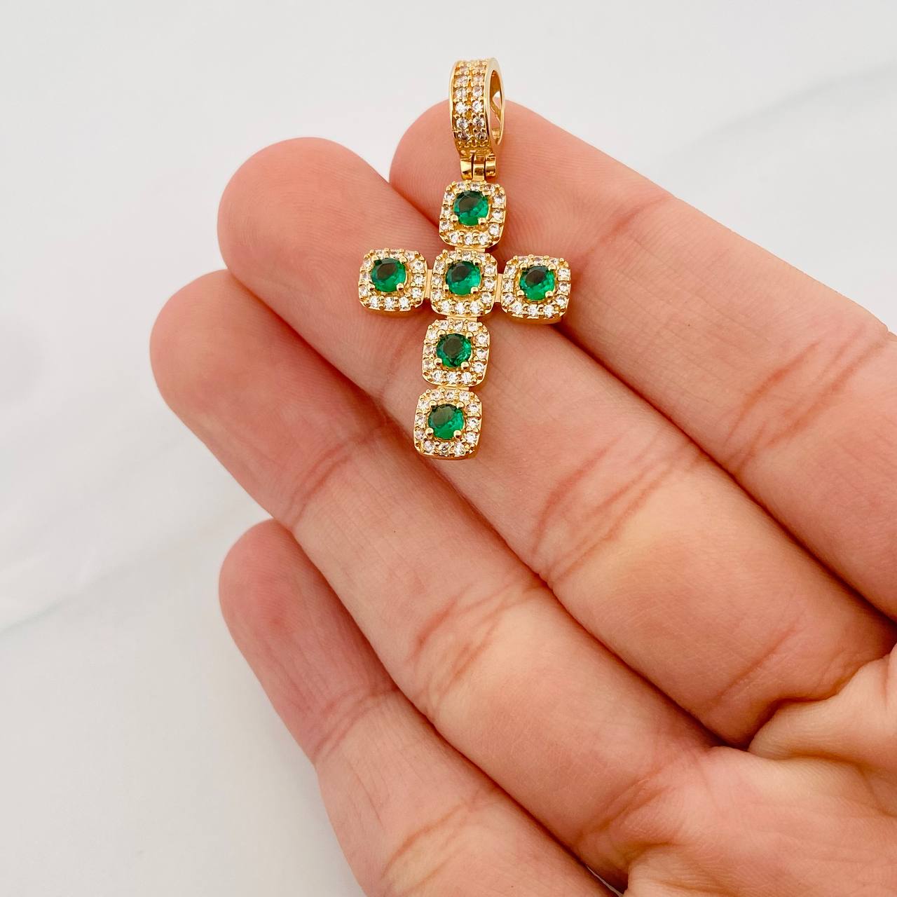 Dije Cruz Tupida 3.45g / 3.5cm Oro Amarillo 18K