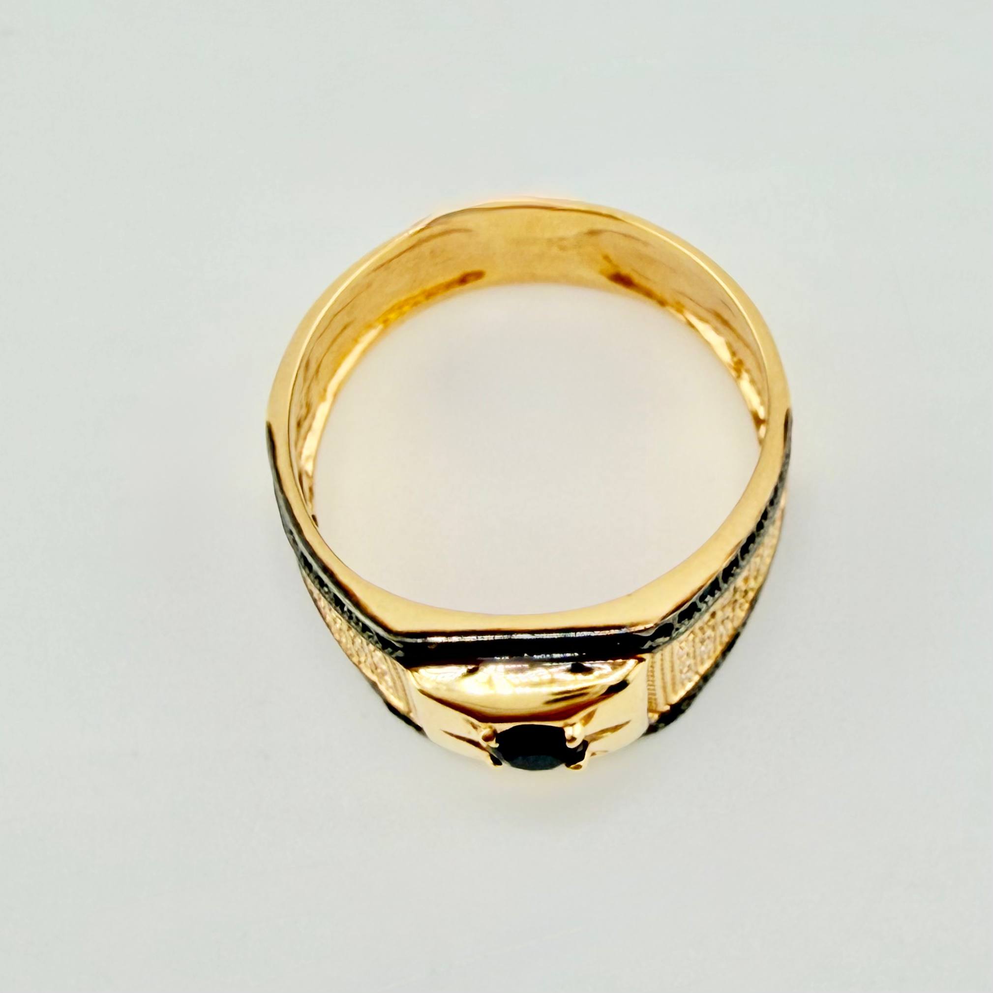 Anillo Sello Estrellado 5gr / T10 / Oro Amarillo 18K