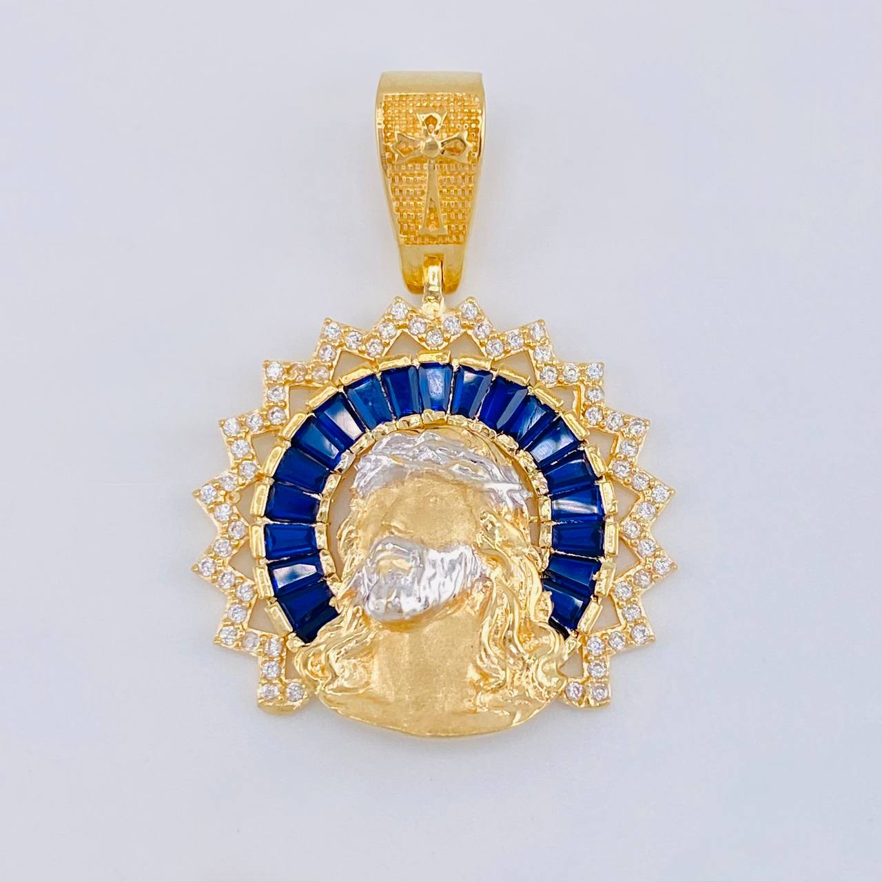 Dije Rostro De Cristo 7.95 g / 3.6 cm Oro Amarillo 18K