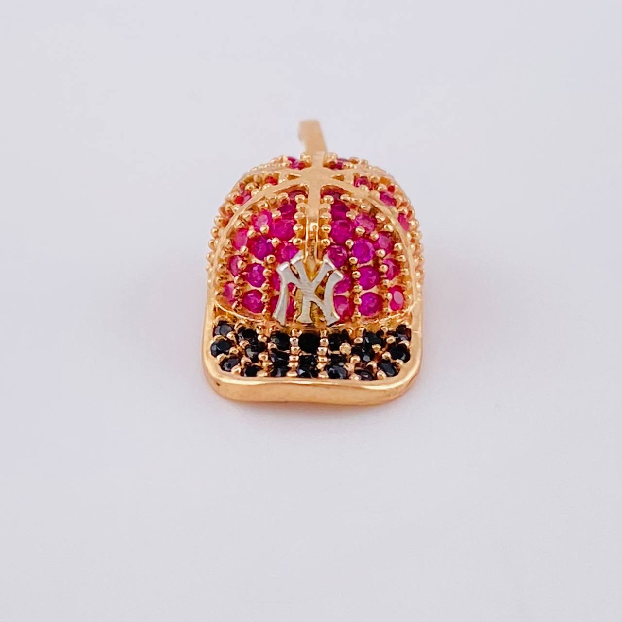 Dije Gorra NY 1.95 g / 2.1 cm Oro Rosa 18K