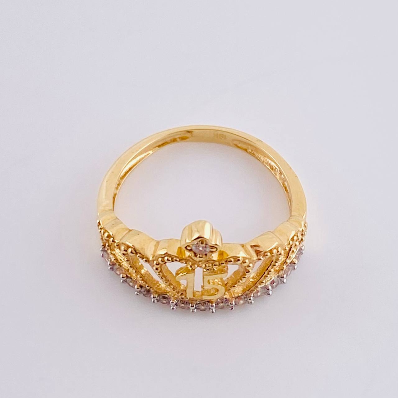 Anillo 15'S 3.6 g / T7 1/2 Oro Amarillo 18K