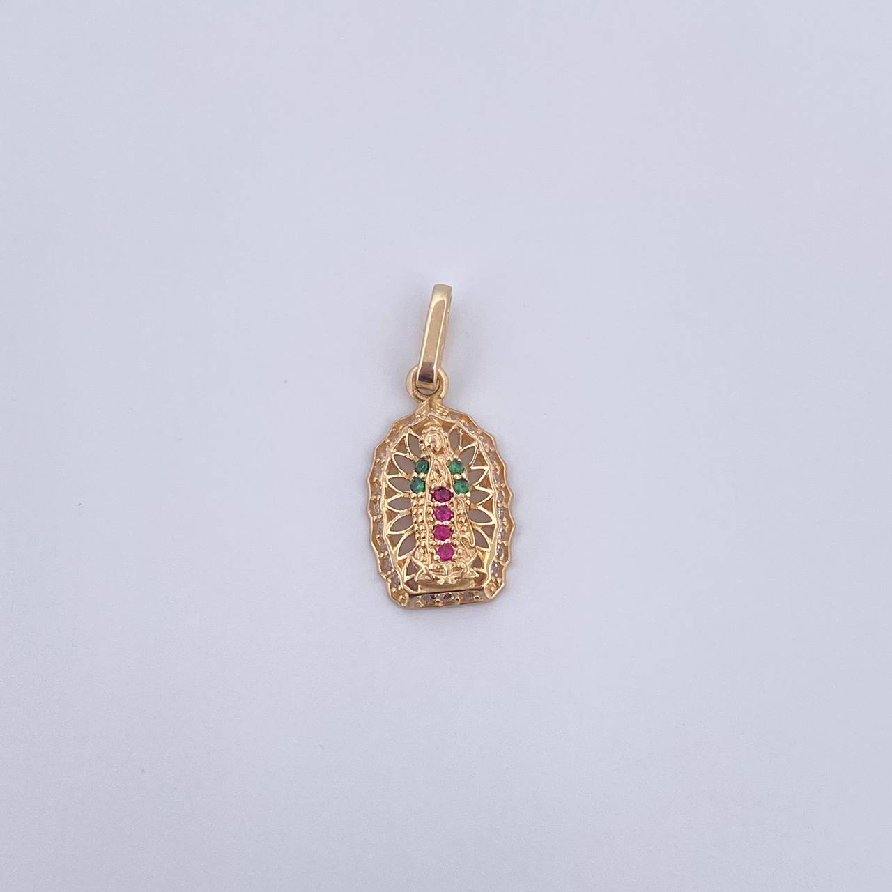 Dije Virgen Guadalupe 1.25gr / 2.3cm / Circones Fucsias Verdes Blancos Oro Amarillo 18K &