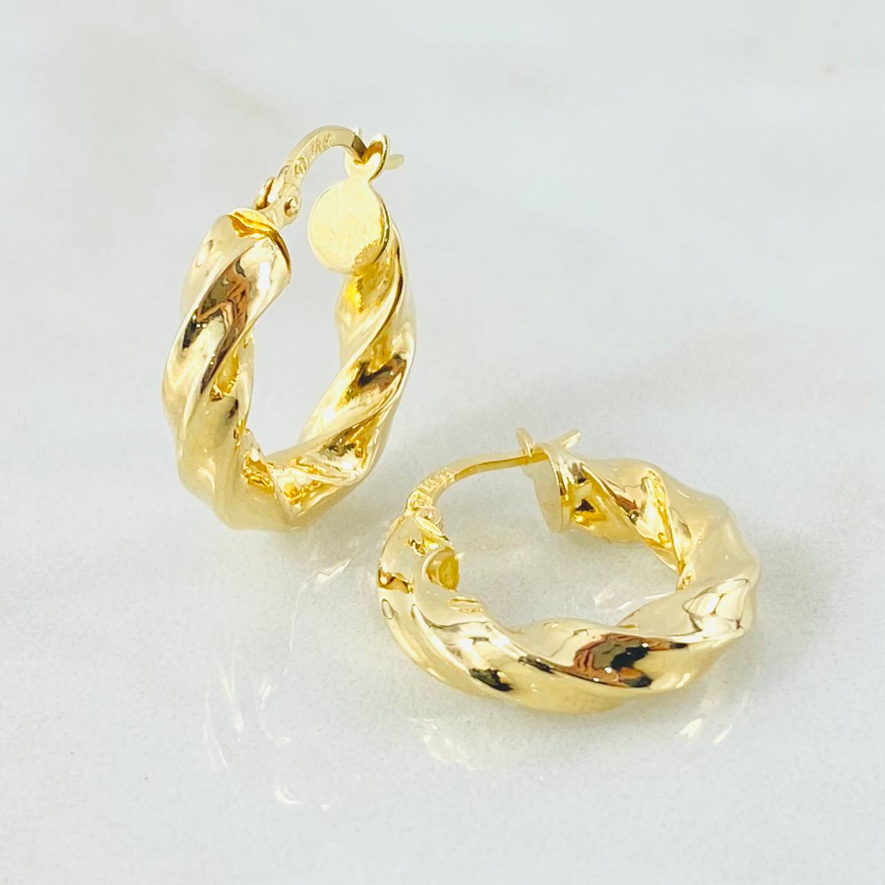 Candongas Deis 3.2gr / 2.3cm / Oro Amarillo 18K