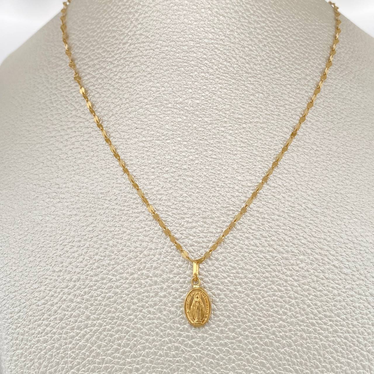 Set Cadena y Dije Flor Espejo + Virgen Milagrosa 1.55gr / 45cm / Oro Amarillo 18K (Oferta) $