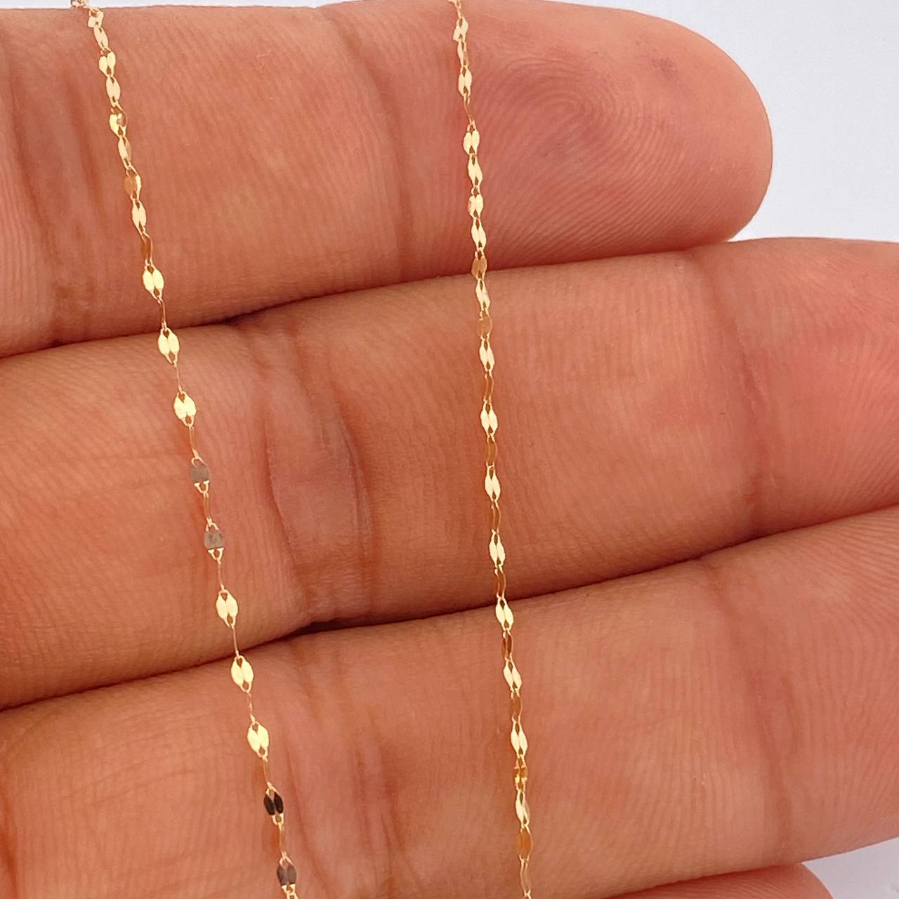 Set Cadena y Dije Flor Espejo + Cruz 0.6gr / 45cm / Oro Amarillo 18K $
