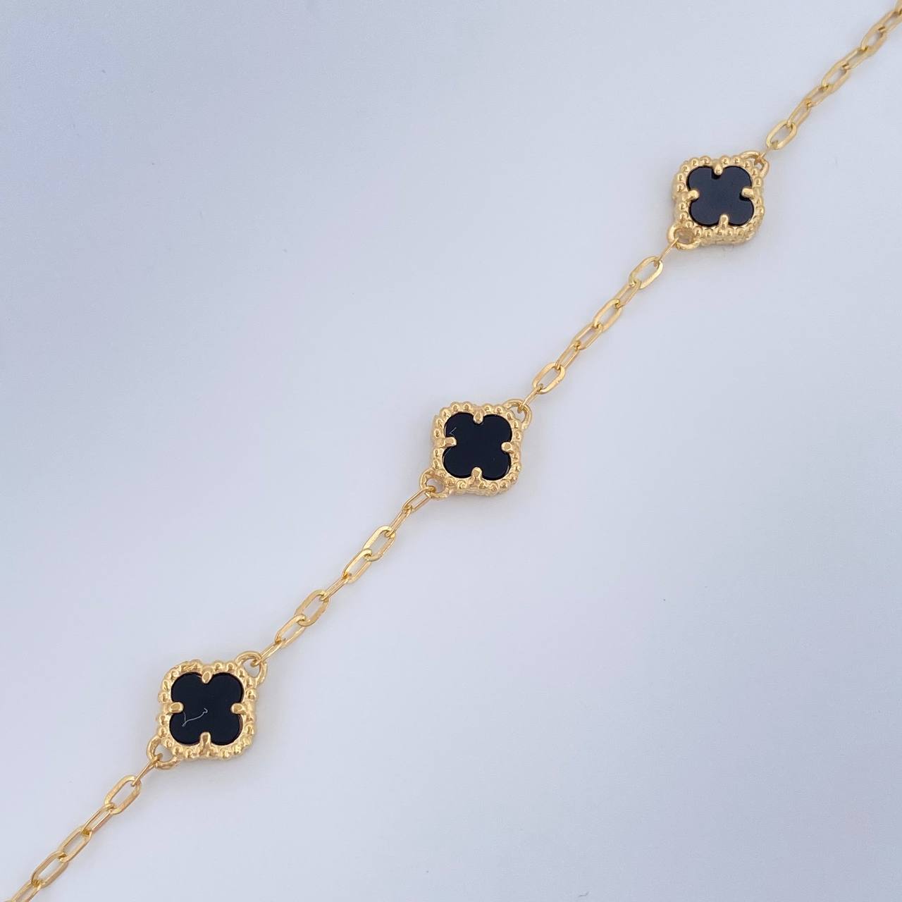 Pulso Trebol Aro Seguido 4.4gr / 21cm / Nac.Esp. Oro 18K $