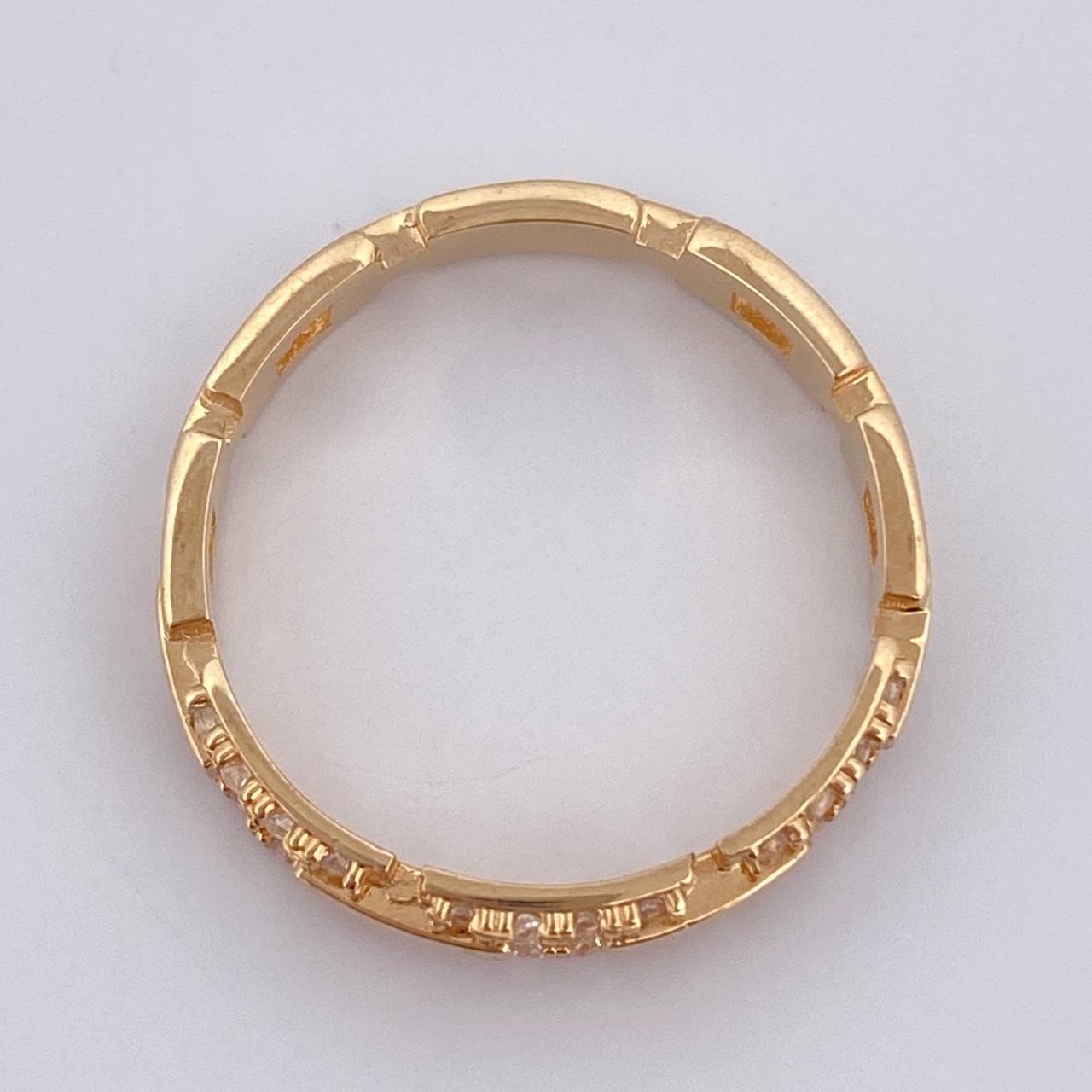 Anillo Cajon 2.7gr / T6 / Oro 18K &
