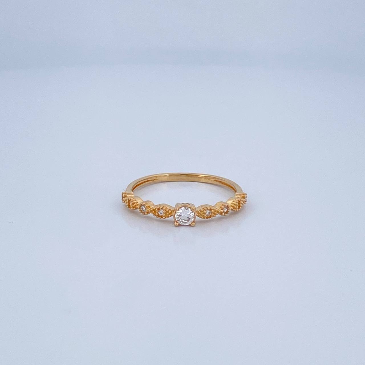 Anillo Solitario Churumbela 1.6gr / T7 1/4 / Oro 18K &