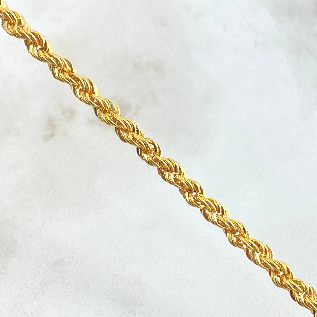 Cadena Lazo 8.25gr / 60cm / +3 Oro 18K