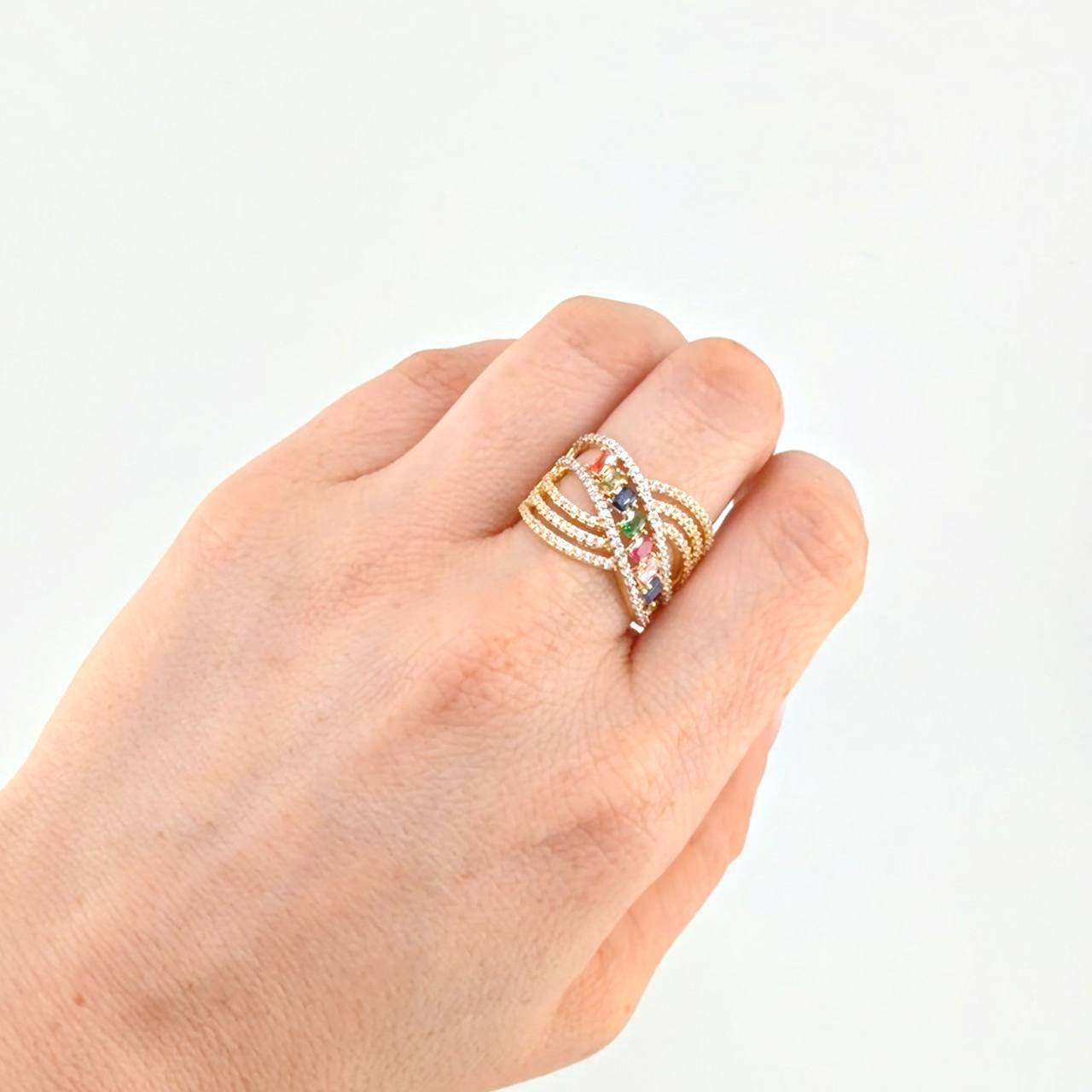 Anillo Olas Perpendiculares  7.05 g / T7 1/2 Oro Amarillo 18K