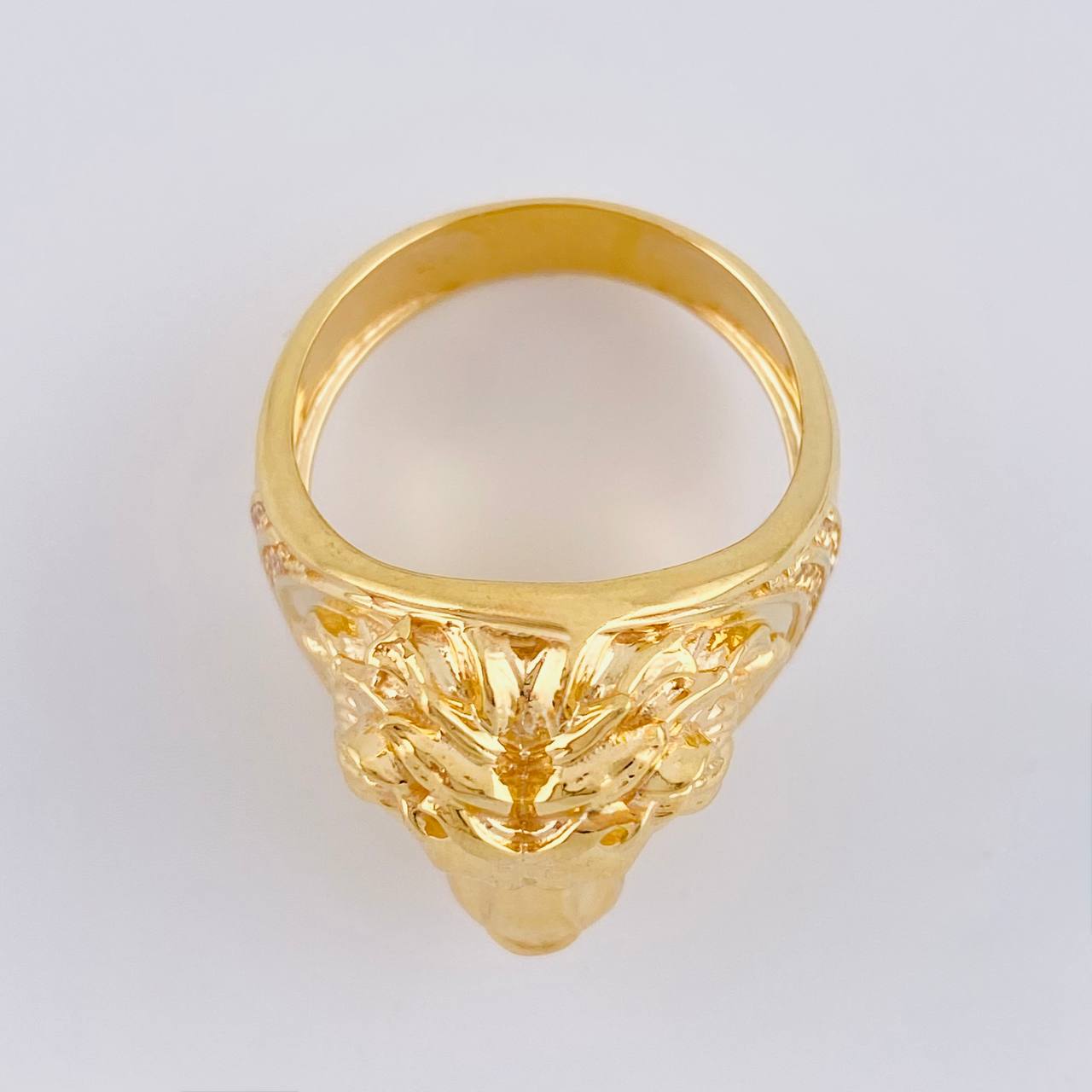 Anillo León  13.75 g / T10 1/4 Oro Amarillo 18K