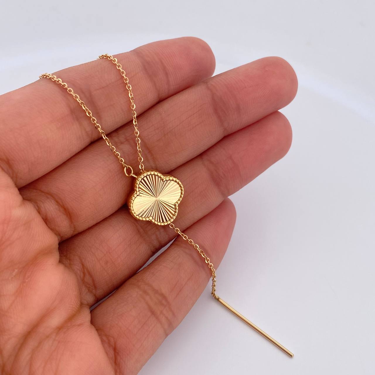 Cadena Aro Seguido Trebol  Diamantado 5.15gr / 60cm / 1mm Graduable Oro Amarillo +3 18K &