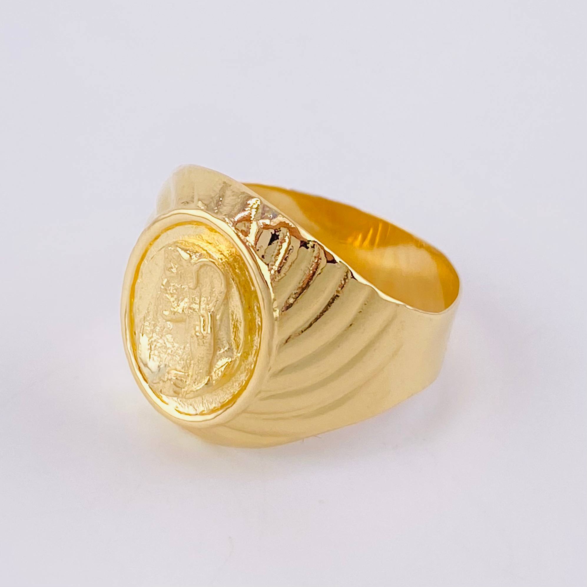 Anillo Sello Jesucristo 3.9g / T10 Oro Amarillo 18K