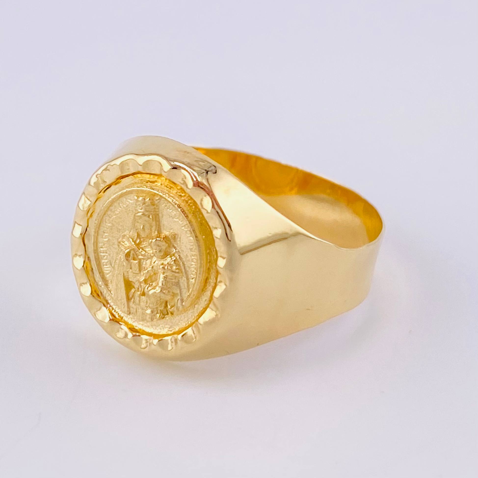 Anillo Bordeado Virgen del Carmen 3.75g / T8 3/4 Oro Amarillo 18K