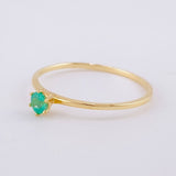Anillo Solitario Seis Garras Esmeralda 6pts 0.9g / T6 3/4 Oro Amarillo 18K