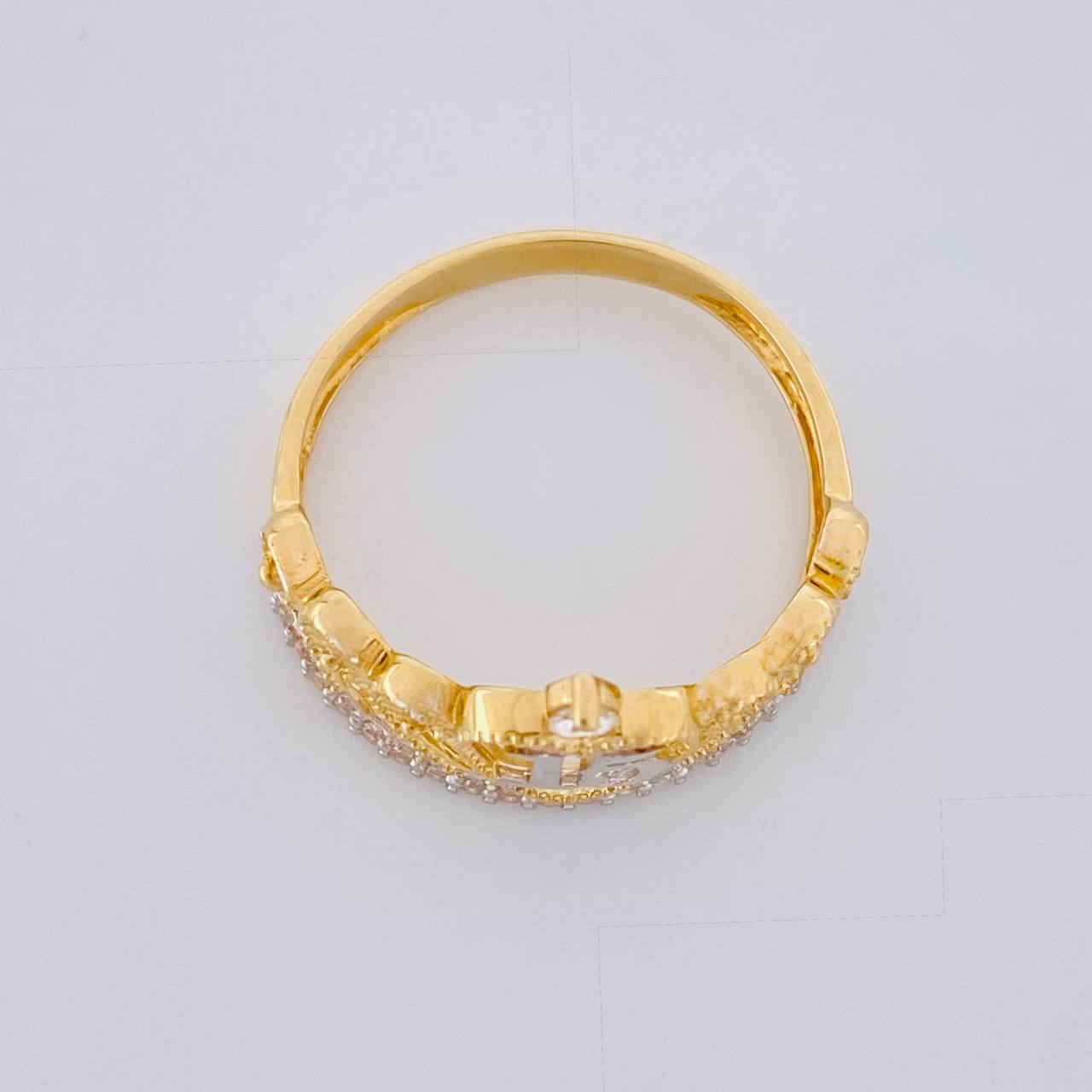 Anillo Corona 15´s 2.05g / T6 Dos Oros Amarillo Blanco 18K