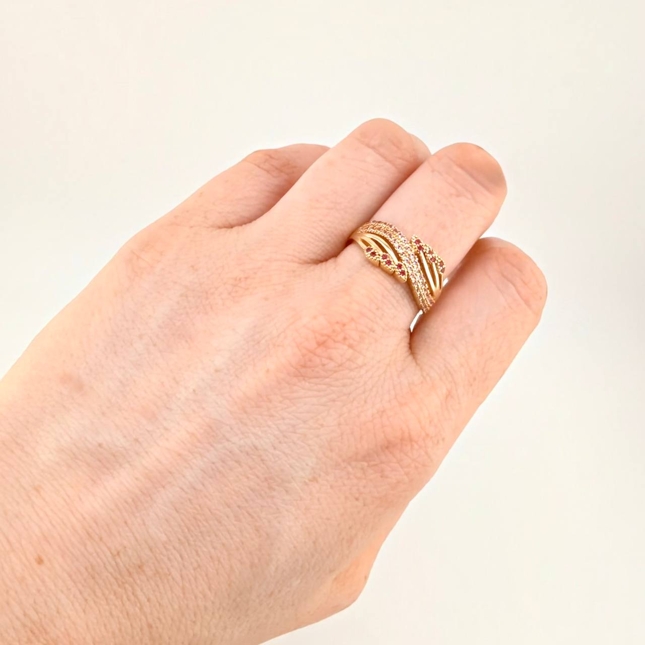 Anillo Pavo Real 4.5g / T8 Oro Rosa 18K