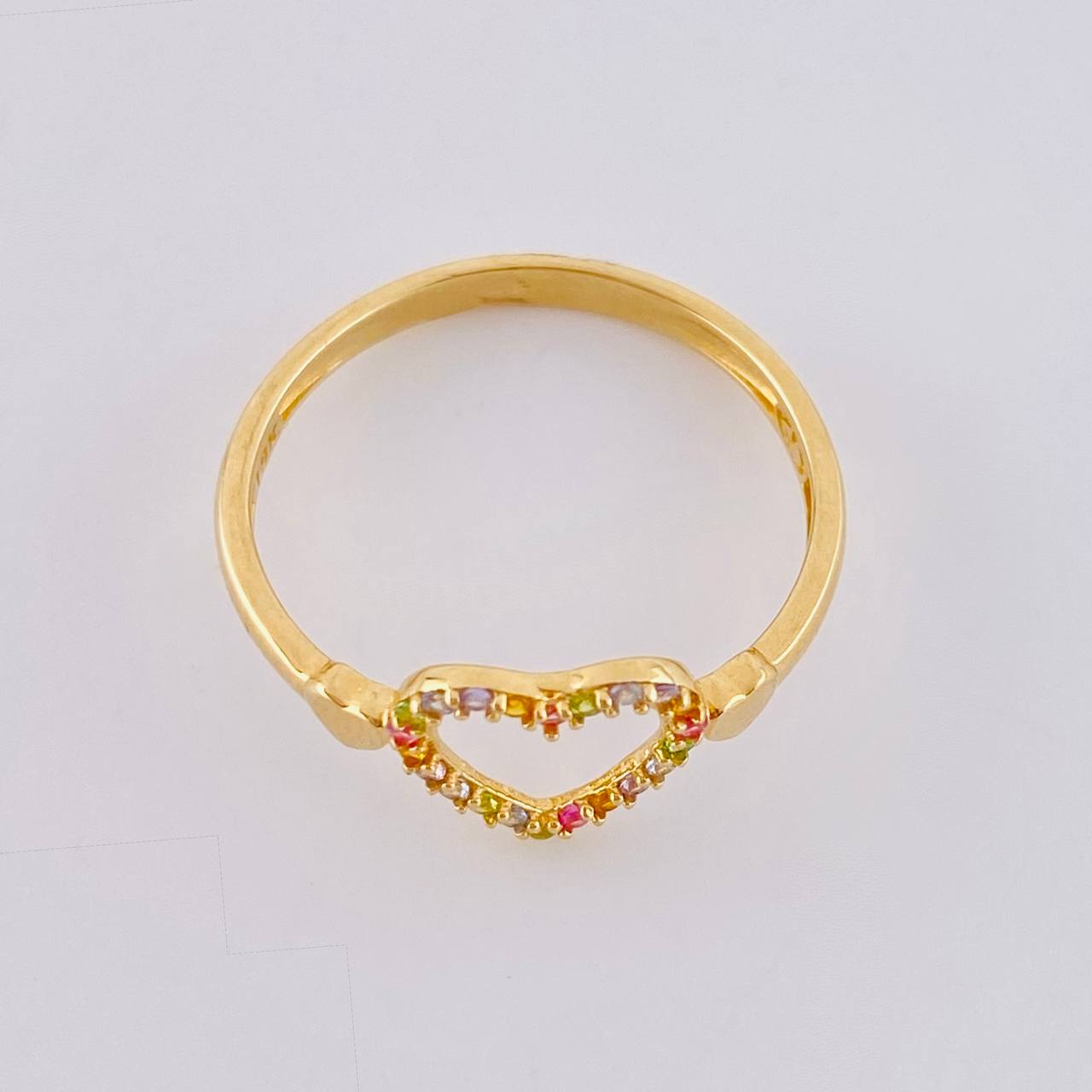 Anillo Silueta Corazon 1.7g / T7 Oro Amarillo 18K