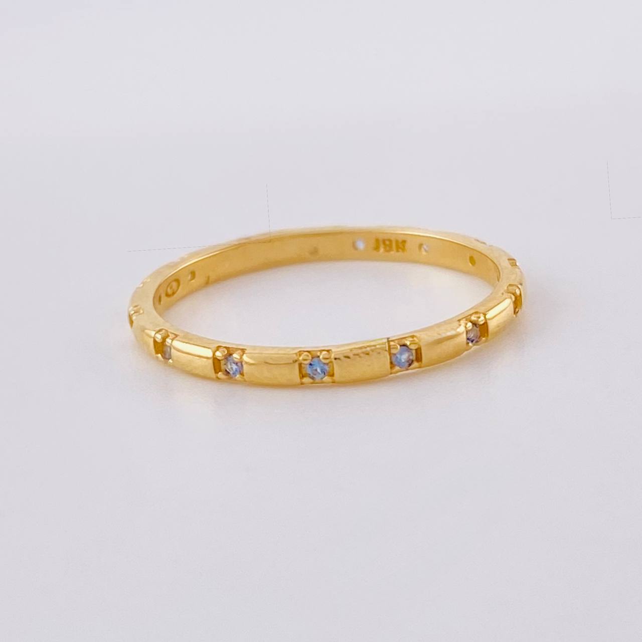 Anillo Churumbela Circonita 1.4g / T6 Oro Amarillo 18K