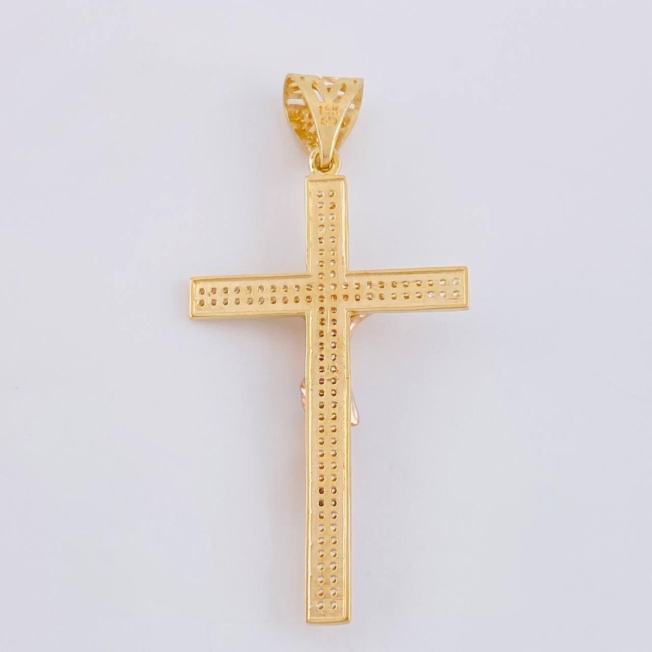 Dije Cruz Plana 6.6g / 5.7cm Tres Oros 18K