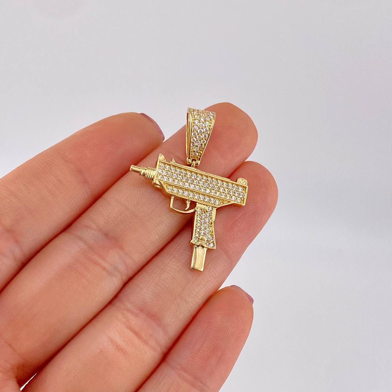 Dije Arma Mini Uzi 3.6g / 3.5cm Oro Amarillo 18K