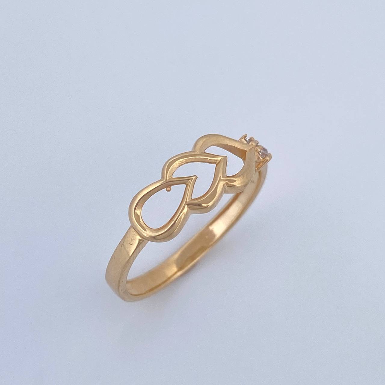 Anillo Doble Corazon Gota 1.95gr / T7 3/4 / Oro 18K $